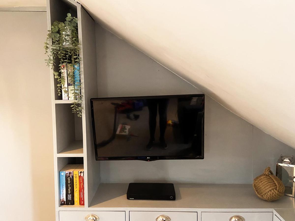 The Little Ayr Bnb Seaside Apartment Ngoại thất bức ảnh